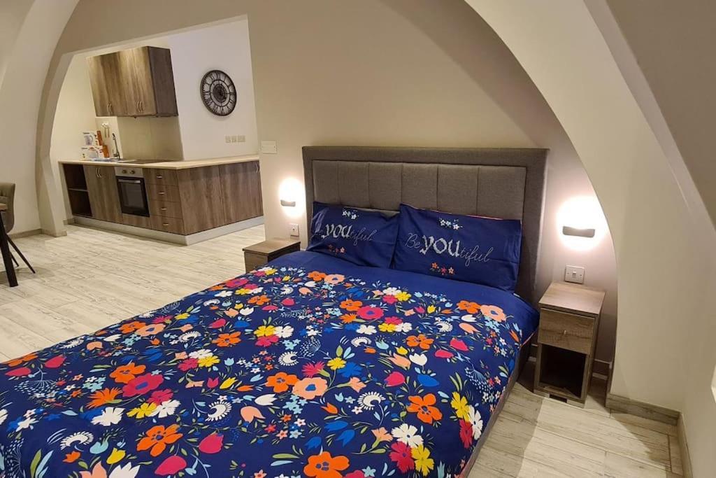 Highly Finished Studio Home In Valletta Luaran gambar